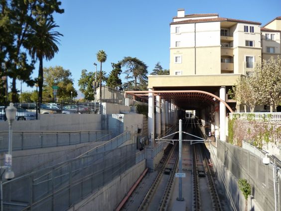 Pasadena Memorial Park Station