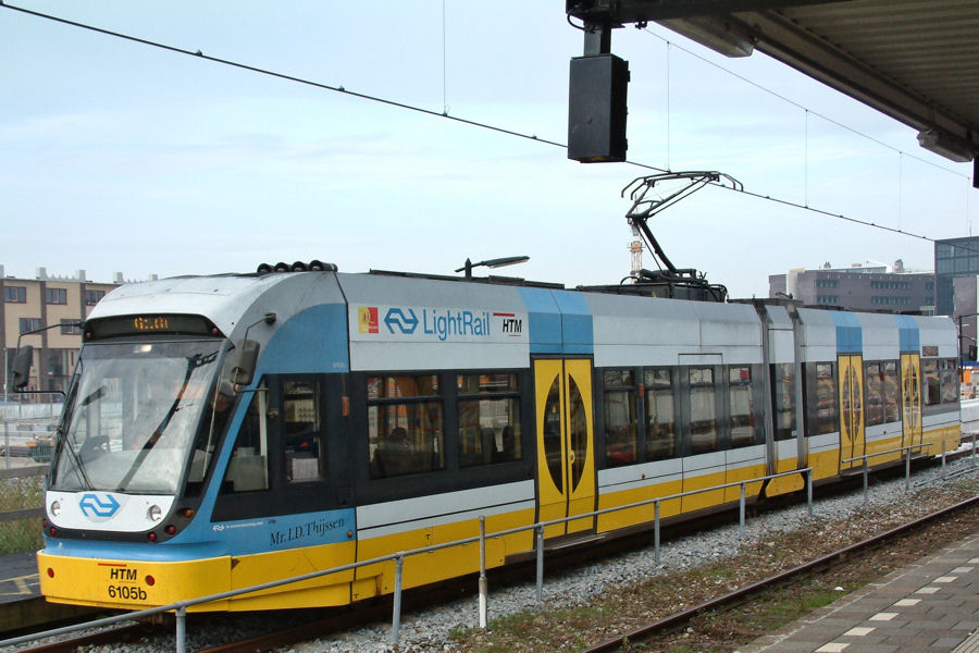 13-alphen-ad-rijn-ns-htm-lightrail-naar-gouda-1.jpg