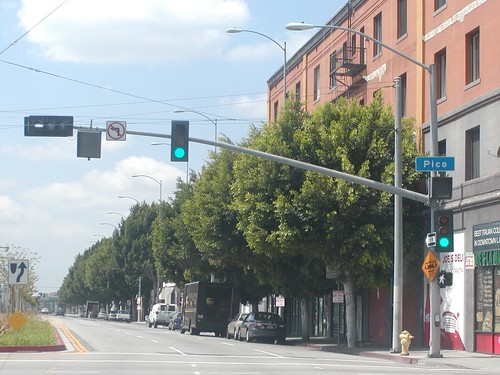 Example: Transit Sig on left with a blankout LED sign in Los Angeles at Flower/Pico. The far right LED is a detour sign for special events at the Staples Center