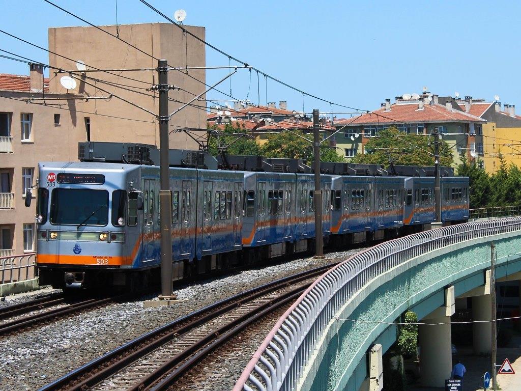 Istanbul Metro Train.jpg