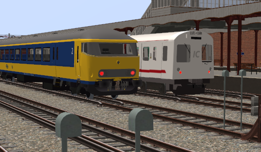 IC 56 with its replacement train at Woodford Depot